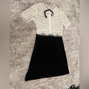 Only worn twice, no flaws, super cute,